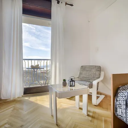 With Wifi - 17629 Rijeka